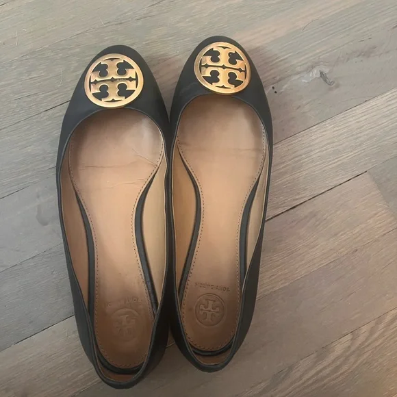 Tory Burch Black Flats with Gold Emblem - Picture 2 of 8
